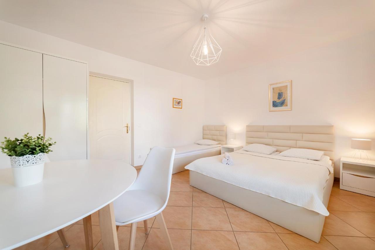 Mario Pokoje - Apartamenty Jastarnia Bagian luar foto